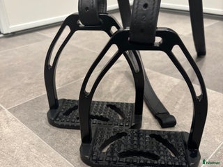 Sadeltillbehör hästutrustning till salu: Equipe stigbygel i Märsta - Annons 7