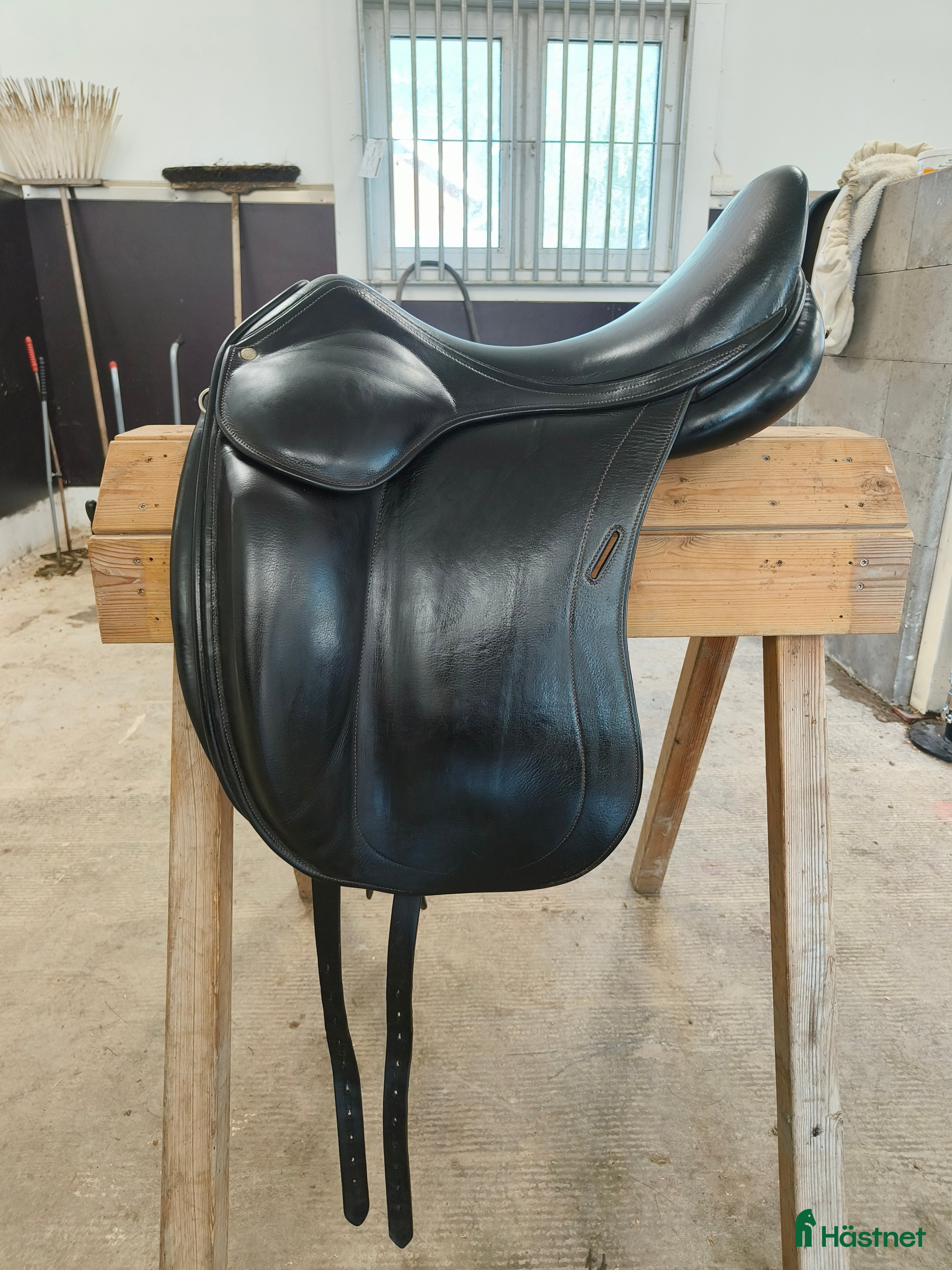 Sadlar hästutrustning till salu: Childeric DAC  i Norrköping - Annons 3