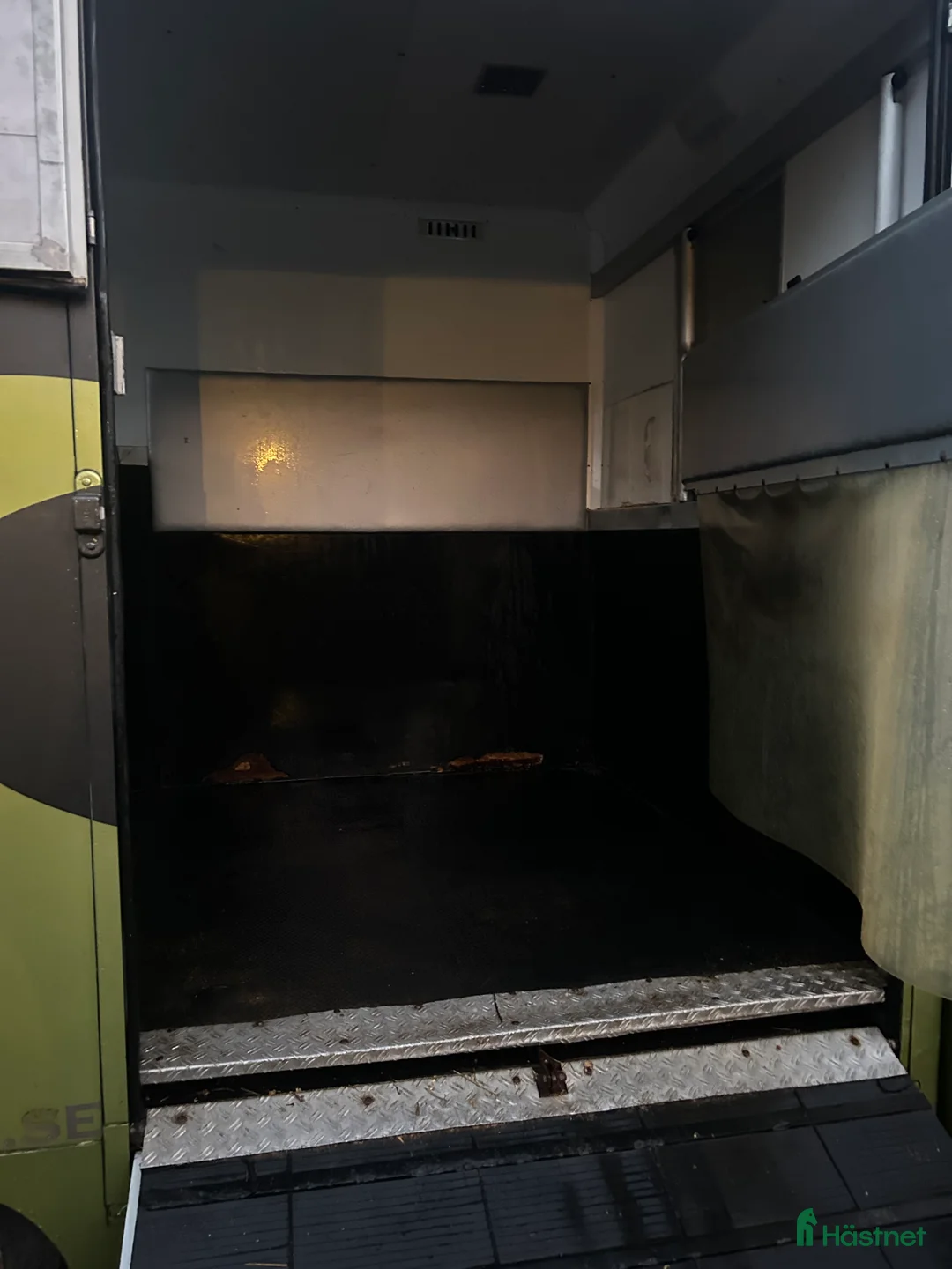 Hästlastbilar  fordon & transport till salu: Mercedes sprinter hästlastbil  i Hallstahammar - Annons 2