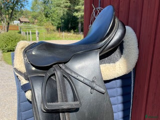 Sadlar hästutrustning till salu i Grycksbo - Annons 1