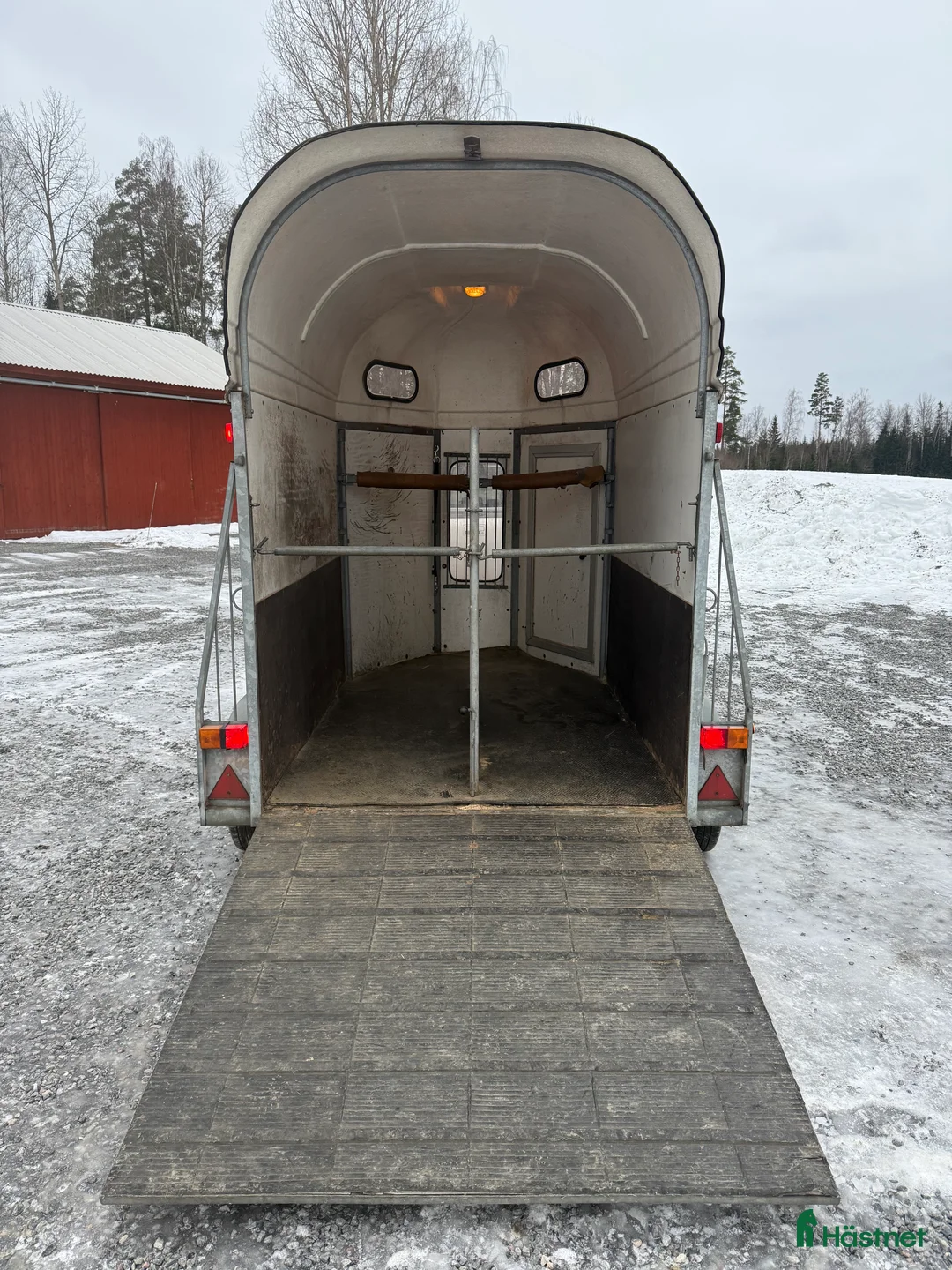 Hästtransporter  fordon & transport till salu: Boj Bravo  i Nora - Annons 3