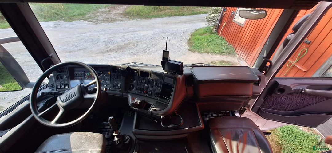 Hästlastbilar  fordon & transport till salu: Hästlastbil scania Nytt pris i Södertälje - Annons 4