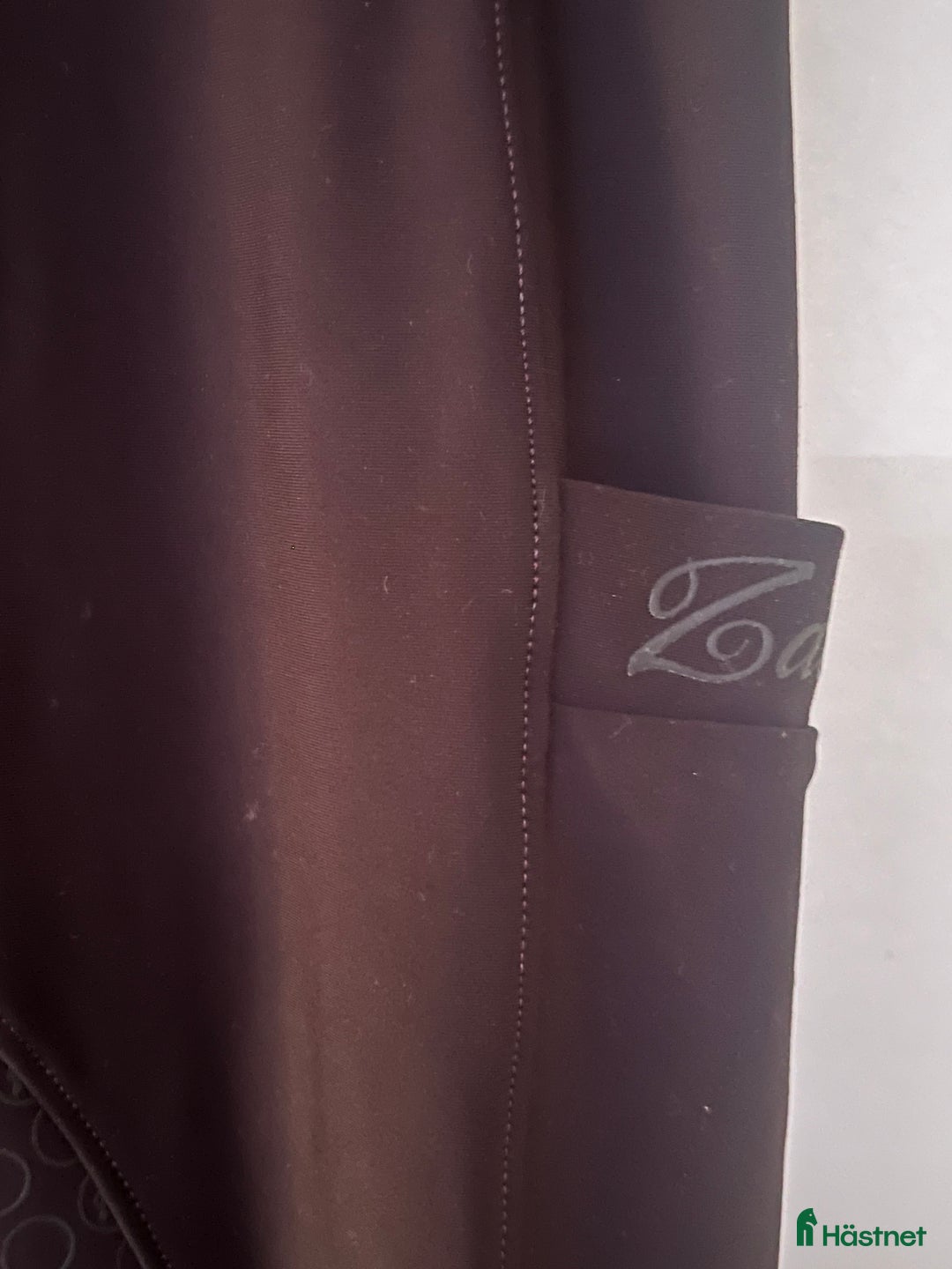 Ridbyxor ryttarutrustning till salu: Lila ridtights i Mjöbäck - Annons 1