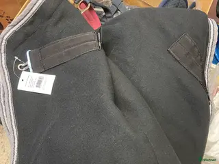 Täcken hästutrustning Nytt fleecetäcke stl 135 i Vikingstad - Annons 13