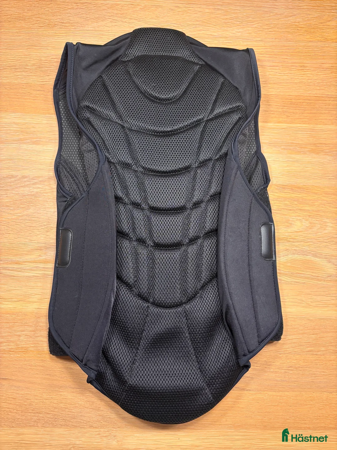 Säkerhetsvästar ryttarutrustning till salu: Ryggskydd Stl M - Annons 3