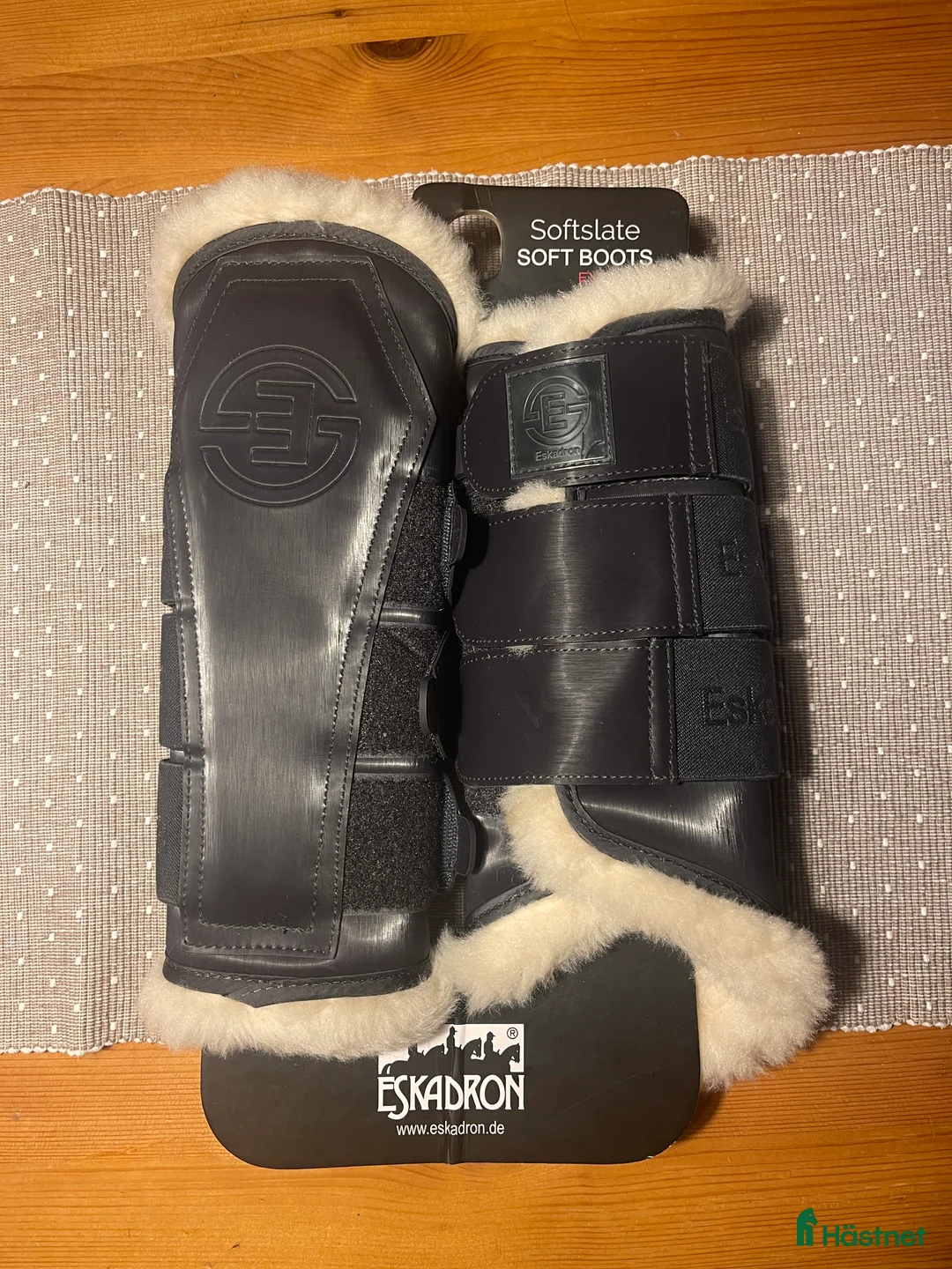 Benskydd hästutrustning till salu: Eskadron benskydd  - Annons 2