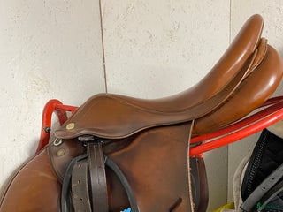 Sadlar hästutrustning till salu: Prestige Golden Star i Mjölby - Annons 22