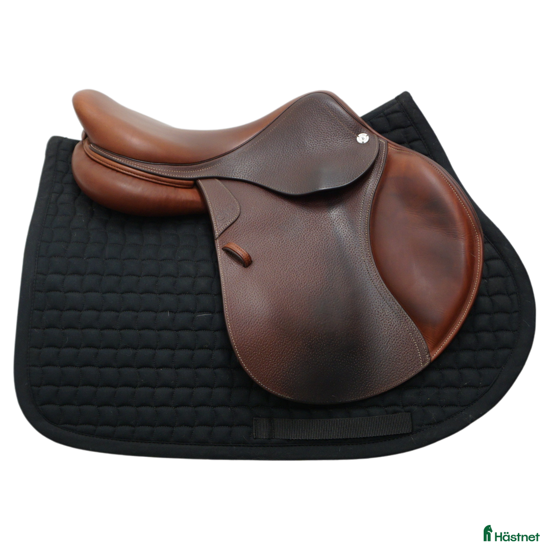 Sadlar hästutrustning till salu: CWD SE01 17" i nyskick!  - Annons 2