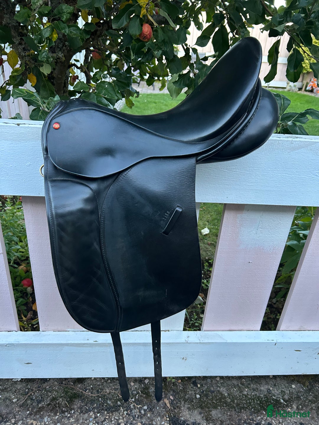 Sadlar hästutrustning till salu: Prestige elite dressyr sadel i Halmstad - Annons 1
