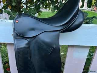 Sadlar hästutrustning till salu: Prestige elite dressyr sadel i Halmstad - Annons 2
