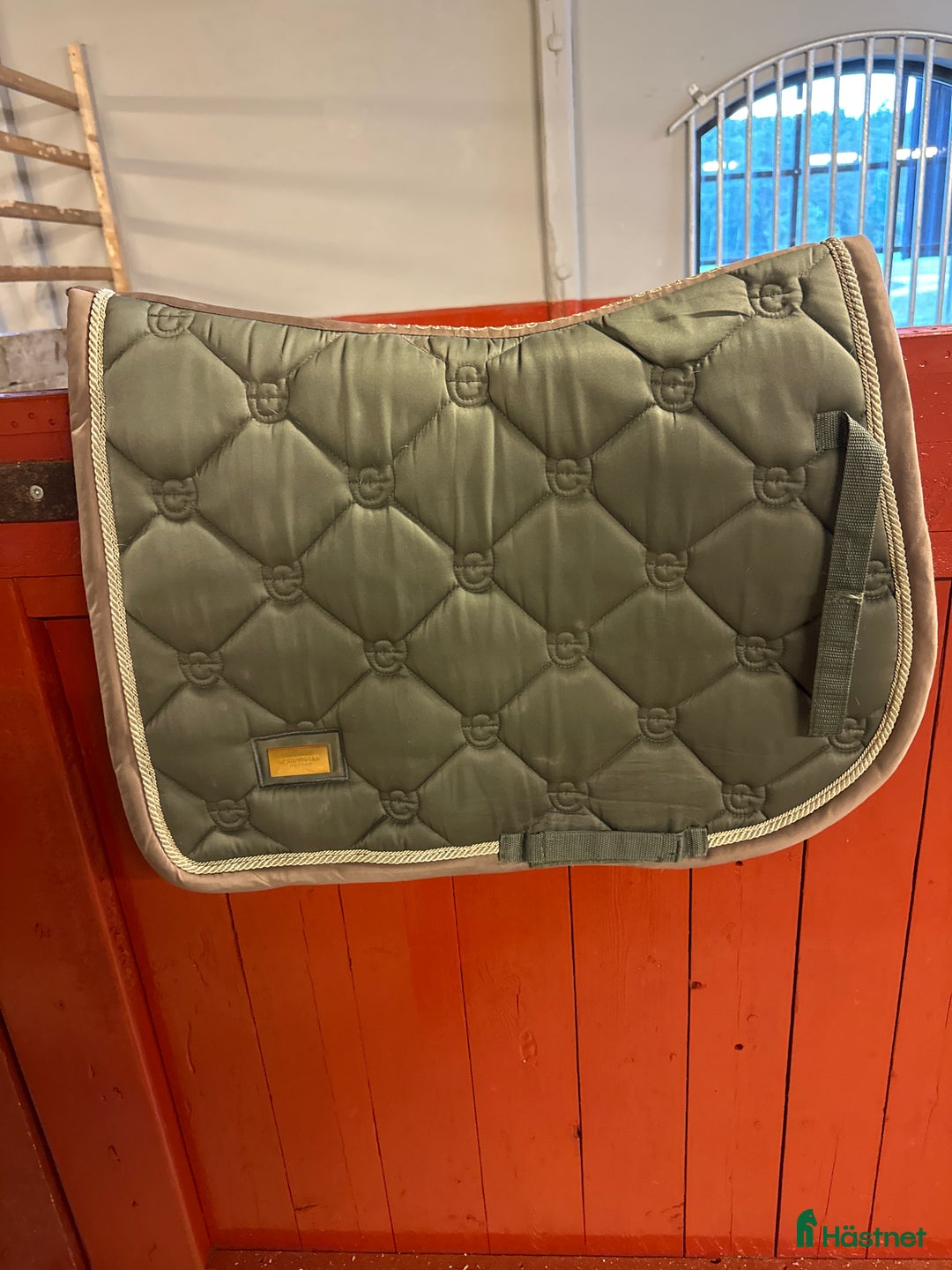 Schabrak & Vojlockar hästutrustning till salu: Fint ES schabrak! i Vagnhärad - Annons 1