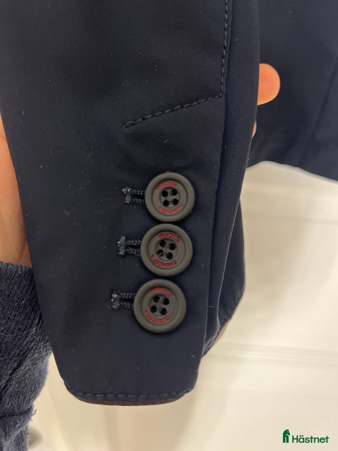 Jackor & Kavajer ryttarutrustning till salu: Cavalleria Toscana kavaj  i Steninge - Annons 3