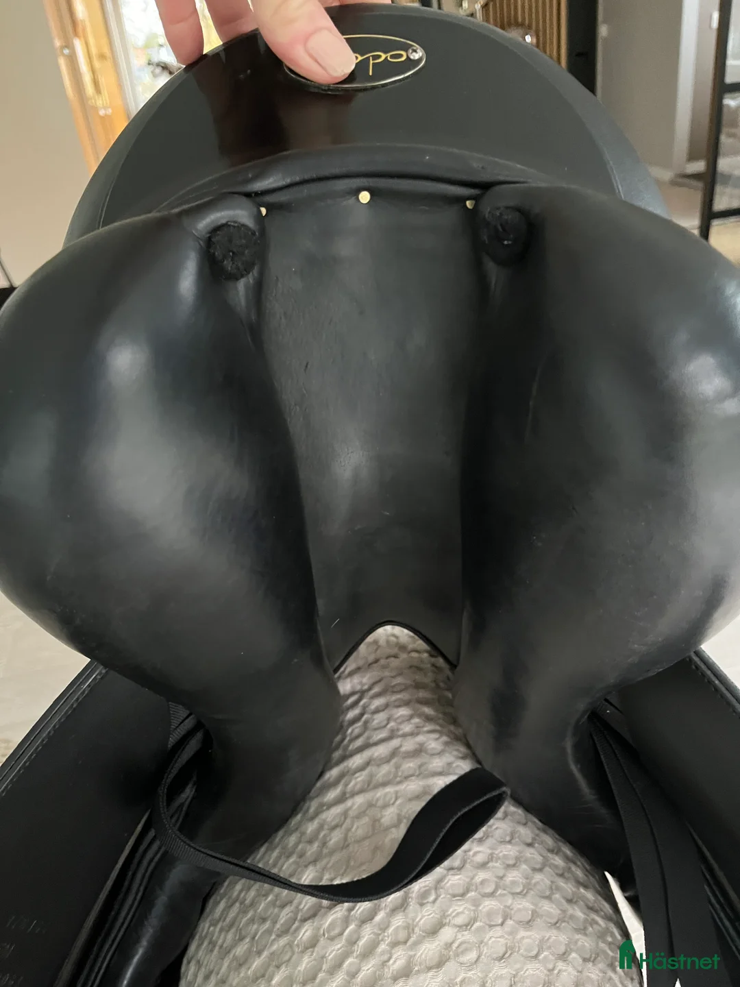 Sadlar hästutrustning till salu: Lippo Supreme Azzario 16,5 i Huddinge - Annons 7