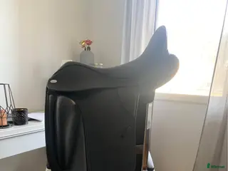 Sadlar hästutrustning Thorowgood T8 dressyrsadel - Annons 1