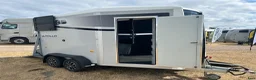 Hästtransporter  fordon & transport till salu: Nya Equi-trek med fronturlastning - Annons 5