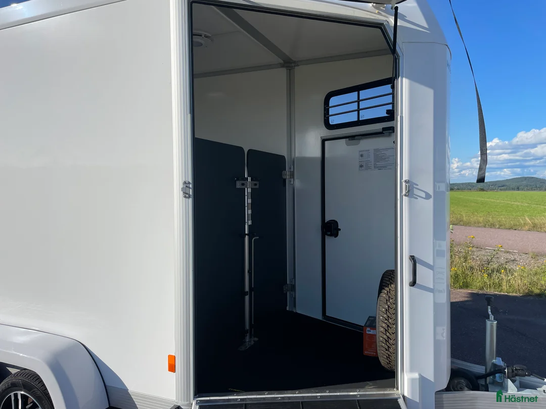 Hästtransporter  fordon & transport till salu: UME B50 - Nu kör vi kampanj! i Borlänge - Annons 4