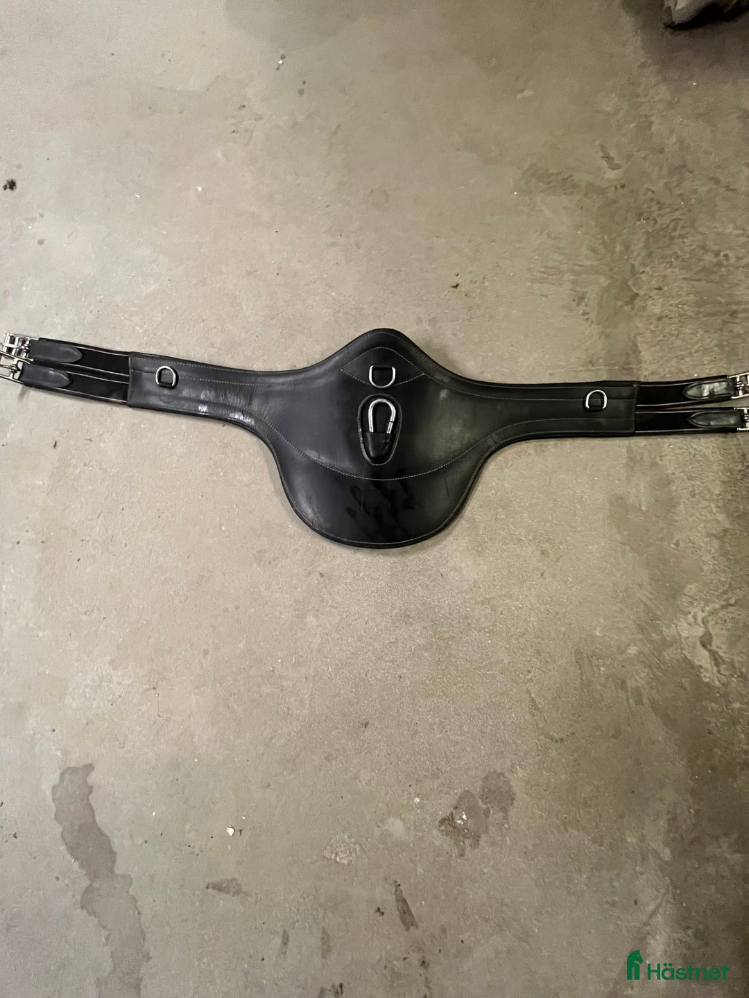 Sadeltillbehör hästutrustning till salu: Lippo magplatta i Granö - Annons 1