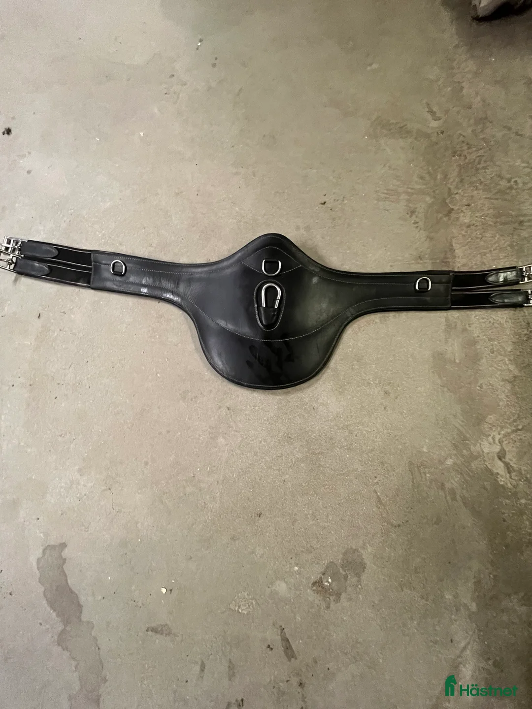 Sadeltillbehör hästutrustning till salu: Lippo magplatta i Granö - Annons 1