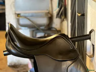 Sadlar hästutrustning Allroundsadel 17” svart läder - Annons 5