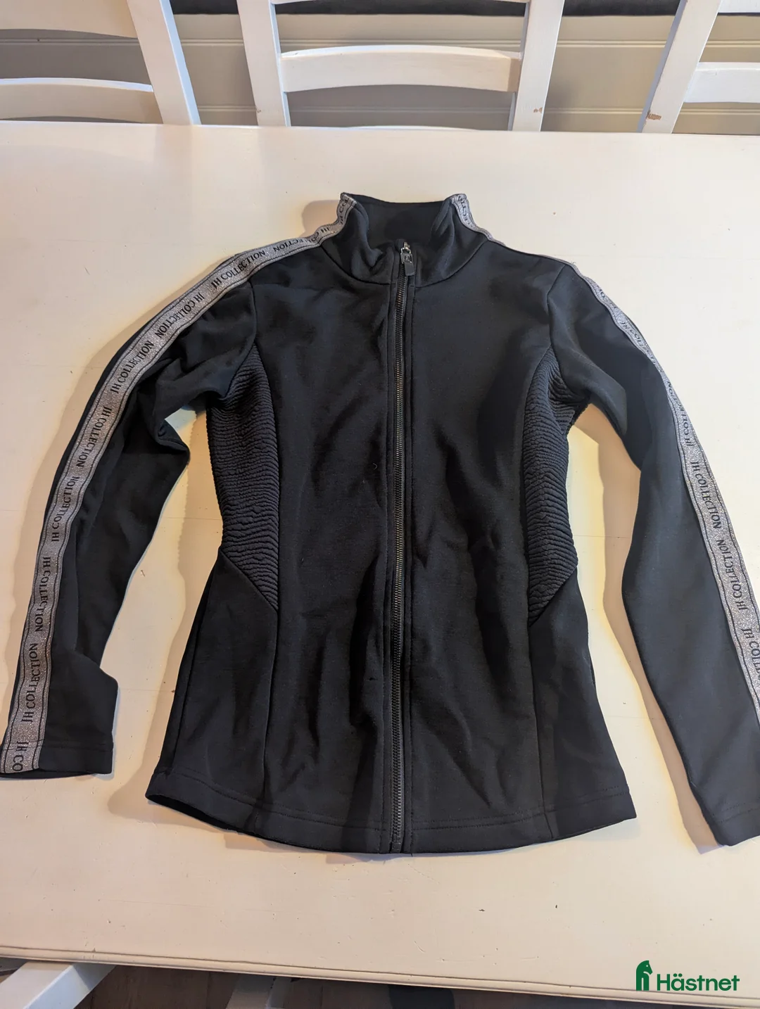 Övrigt Ridkläder ryttarutrustning till salu: Tröja från JH collection  i Tierp - Annons 1