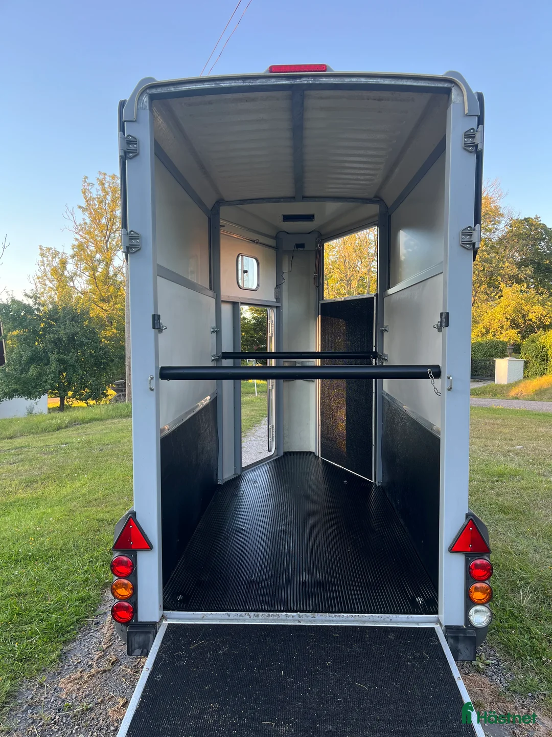 Hästtransporter  fordon & transport till salu: Mycket fint och stabilt enhästarsläp!  - Annons 9