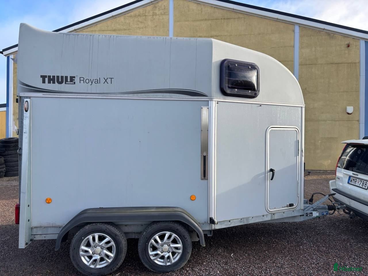 Hästtransporter  fordon & transport till salu: Rymlig med Sadelkammare  - Annons 9