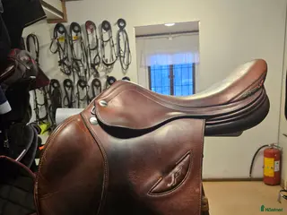 Sadlar hästutrustning Fin brun Erreplus JF i Jordbro - Annons 14