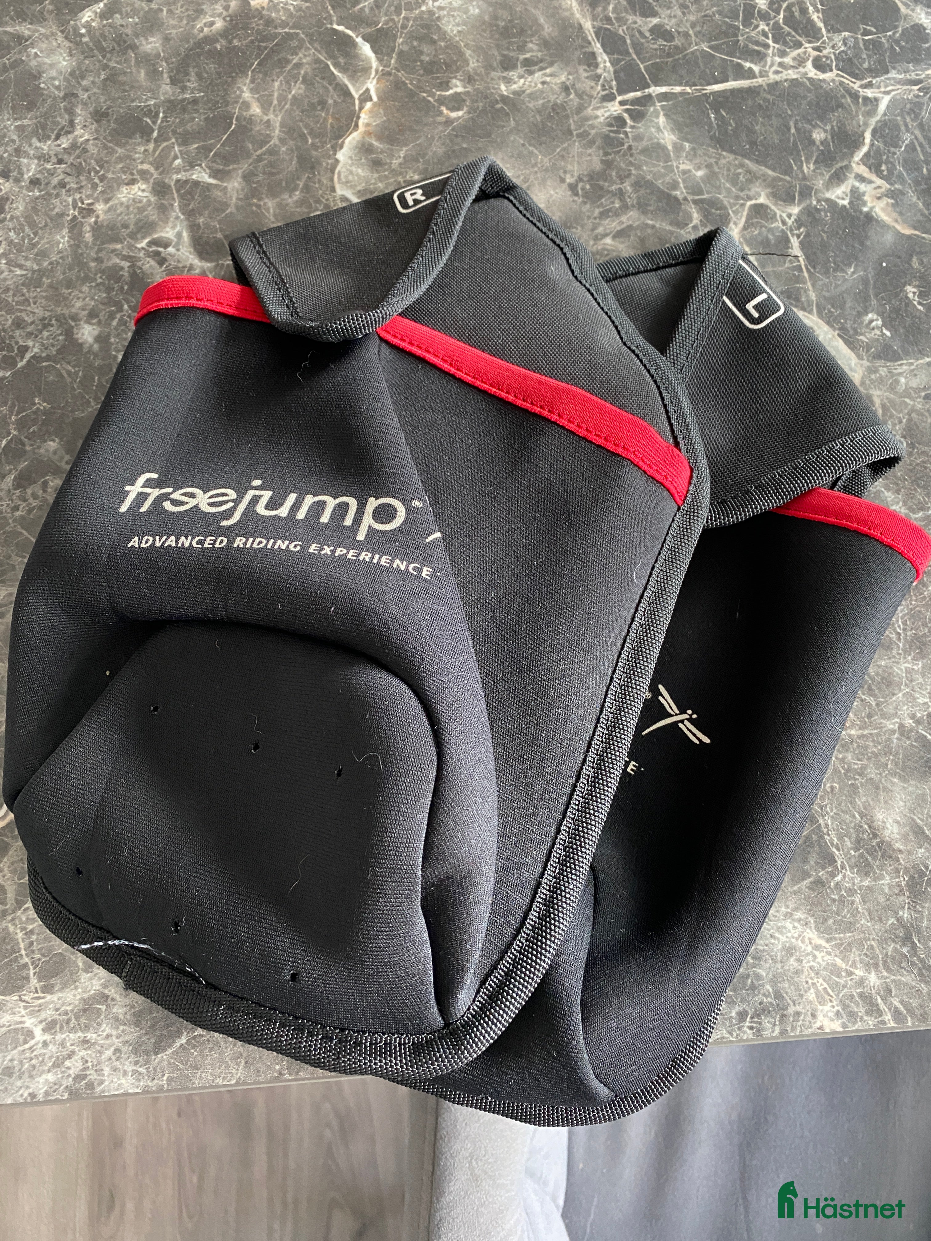 Övrig Hästutrustning hästutrustning till salu: Stigbygelskydd i Jämjö - Annons 2