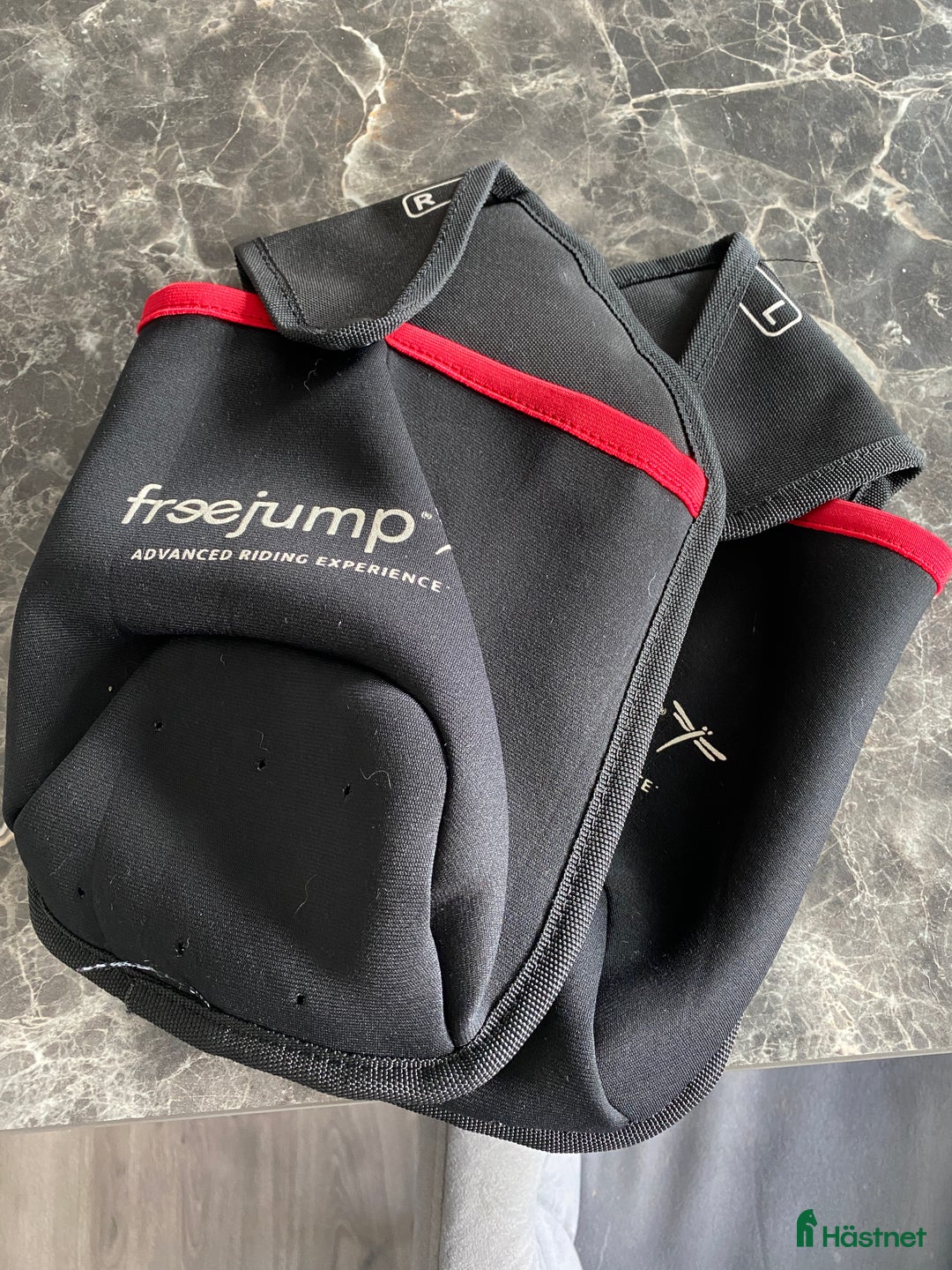 Övrig Hästutrustning hästutrustning till salu: Stigbygelskydd i Jämjö - Annons 1