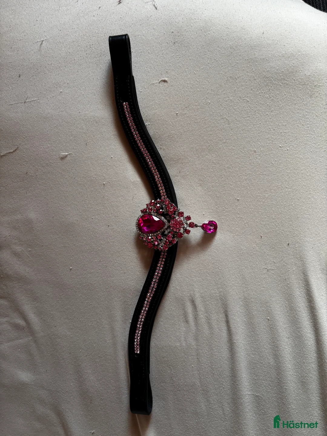 Övrig utrustning övrig utrustning till salu: Fint pannband i Indal - Annons 2