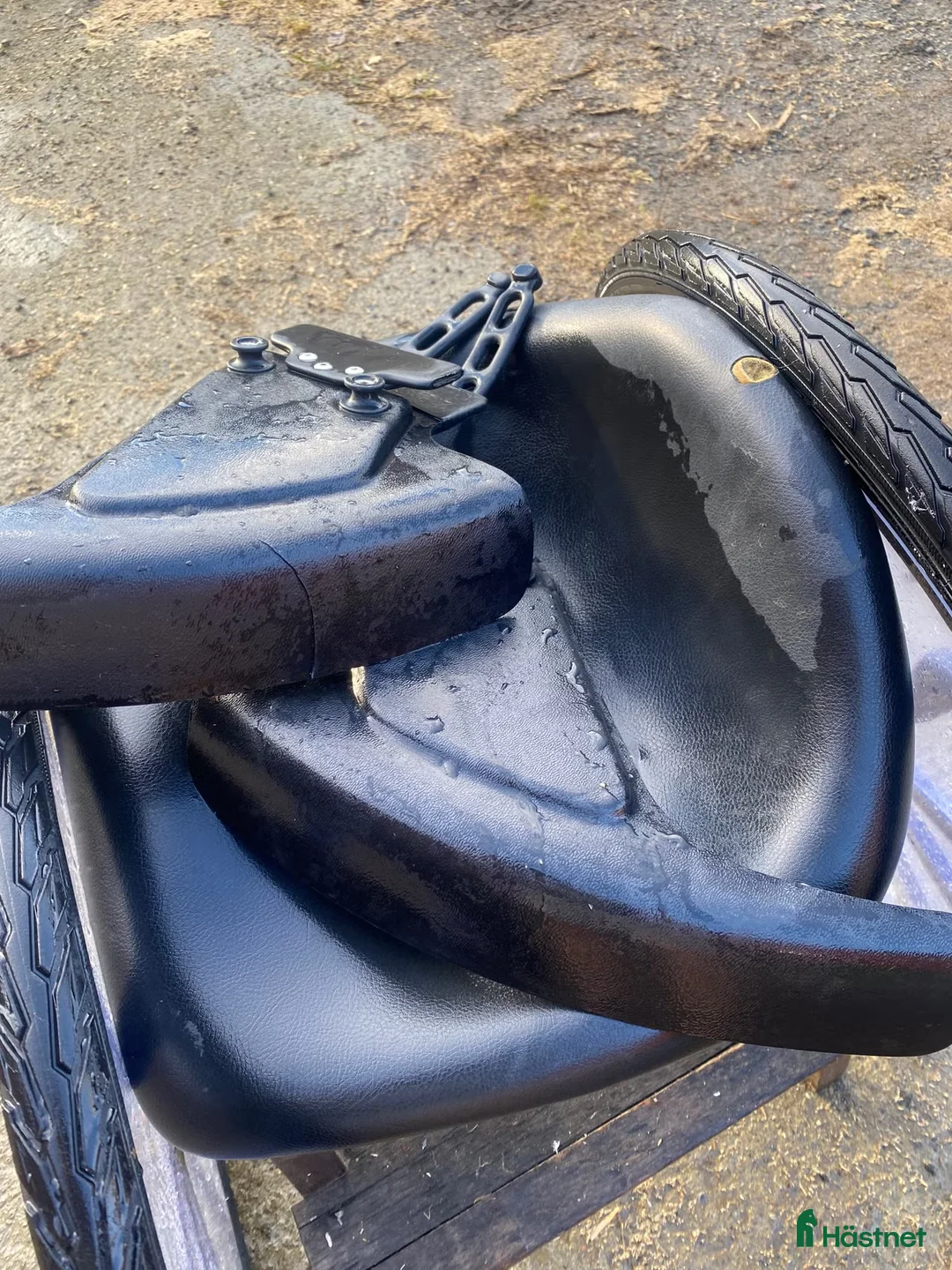 Travsulkys trav till salu: Finn-Tack Contender C6 sulky, med hjul selges i Nordre Toten - Annons 4