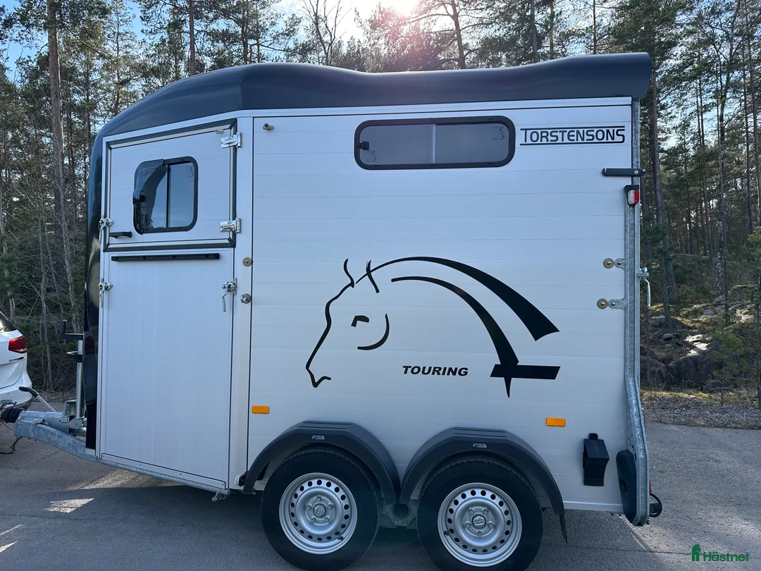 Hästtransporter  fordon & transport till salu: Cheval Liberte Country Touring - Annons 2