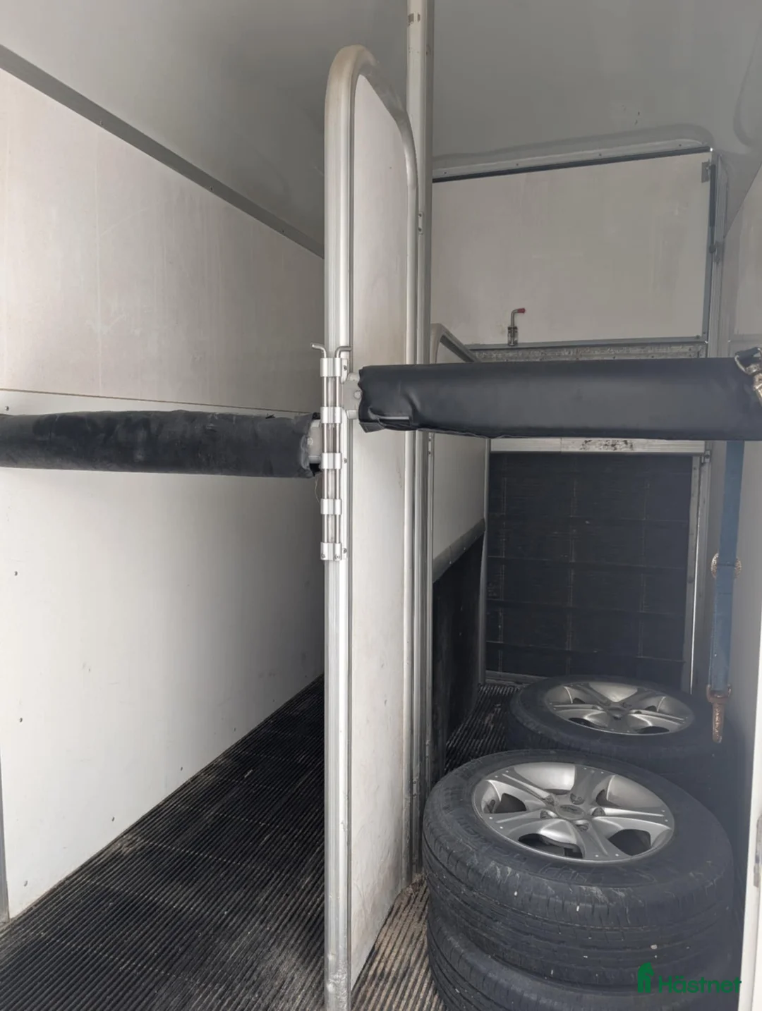 Hästtransporter  fordon & transport till salu: Umesläp BAA i Svalöv - Annons 4