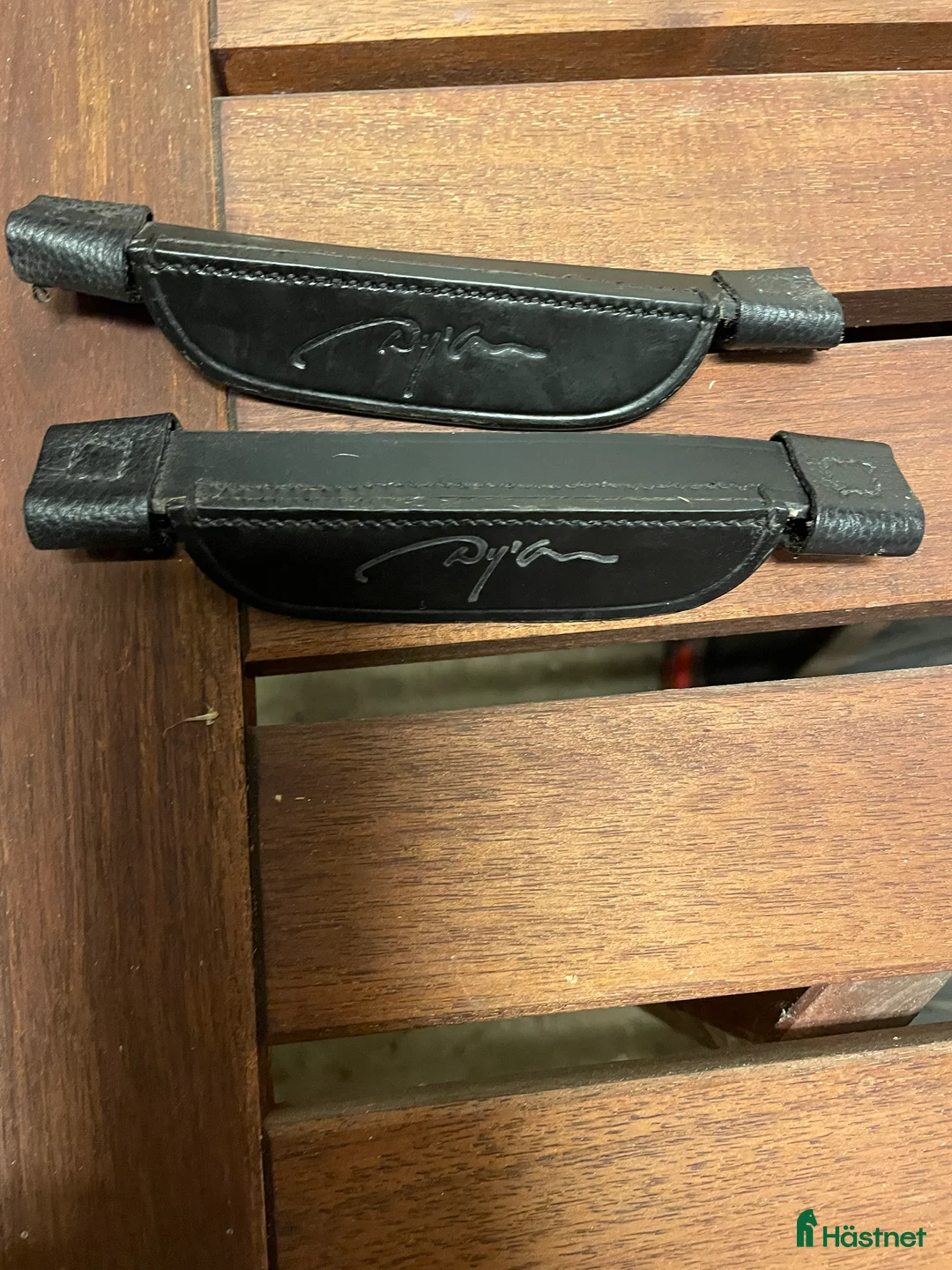 Övrig Hästutrustning hästutrustning till salu: Dyon blinkers i Upplands Väsby - Annons 1