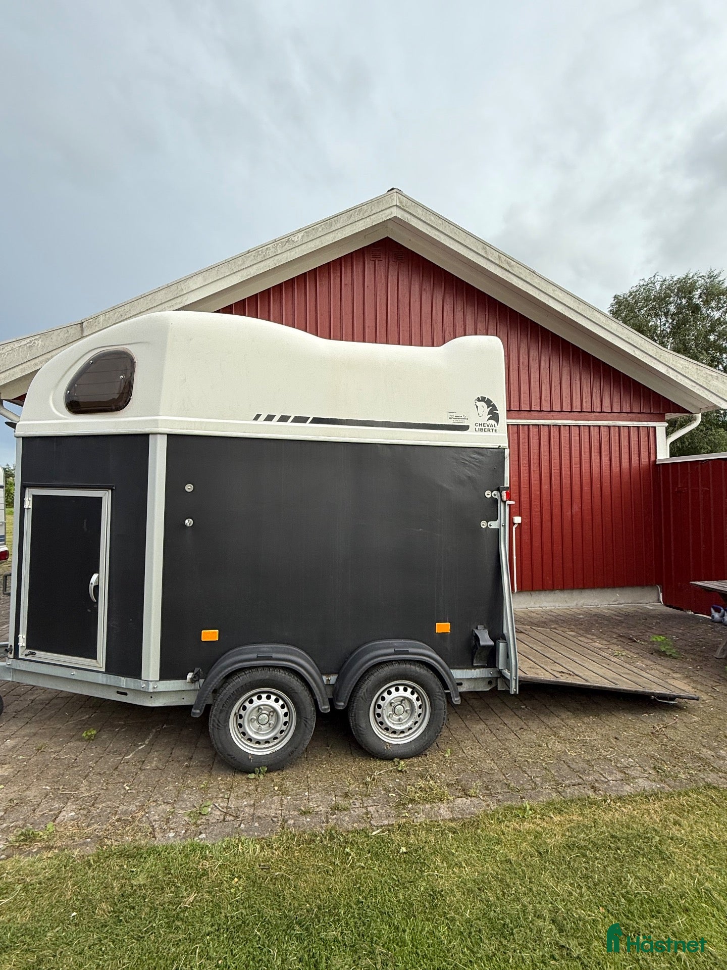 Hästtransporter  fordon & transport till salu: Nybesiktad hästtransport - Annons 7