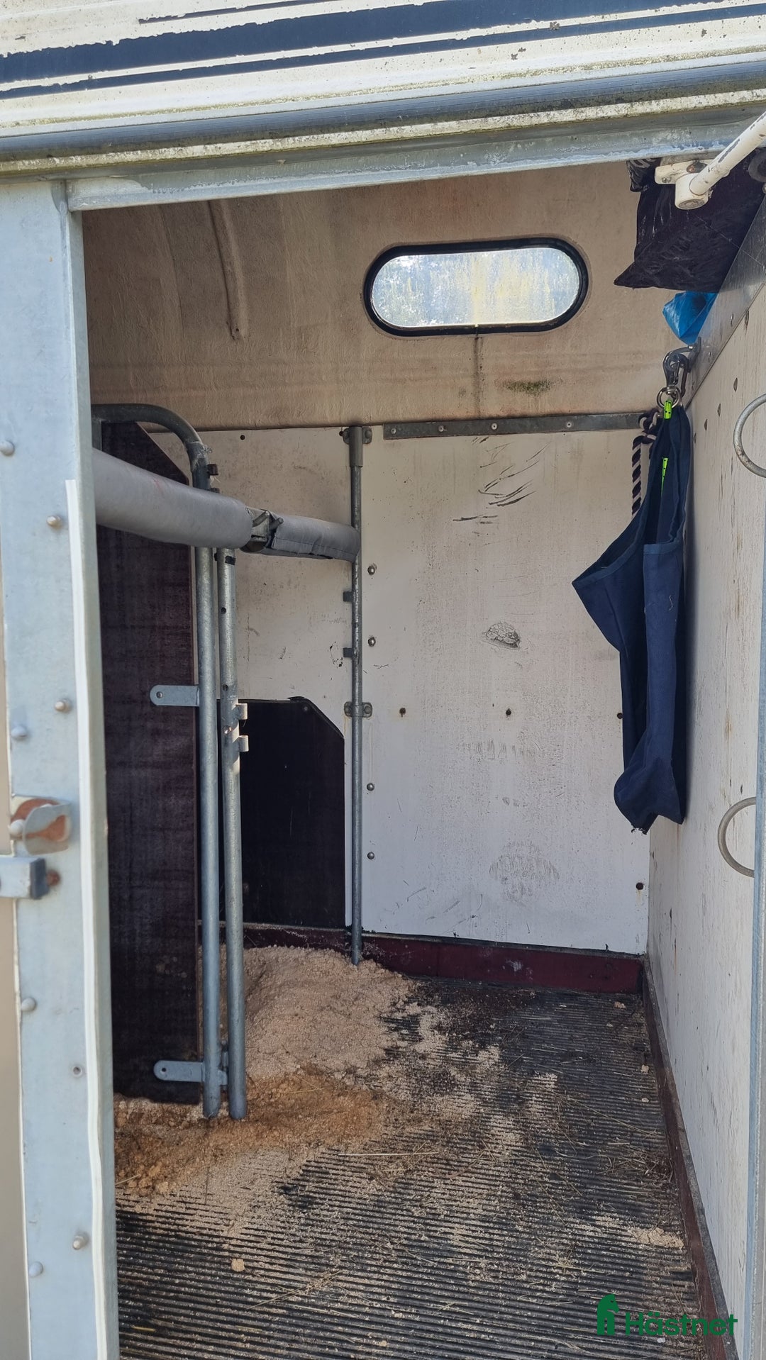 Hästtransporter  fordon & transport till salu: Renoverat Boj släp inkl sommar & vinterdäck i Sätila - Annons 4