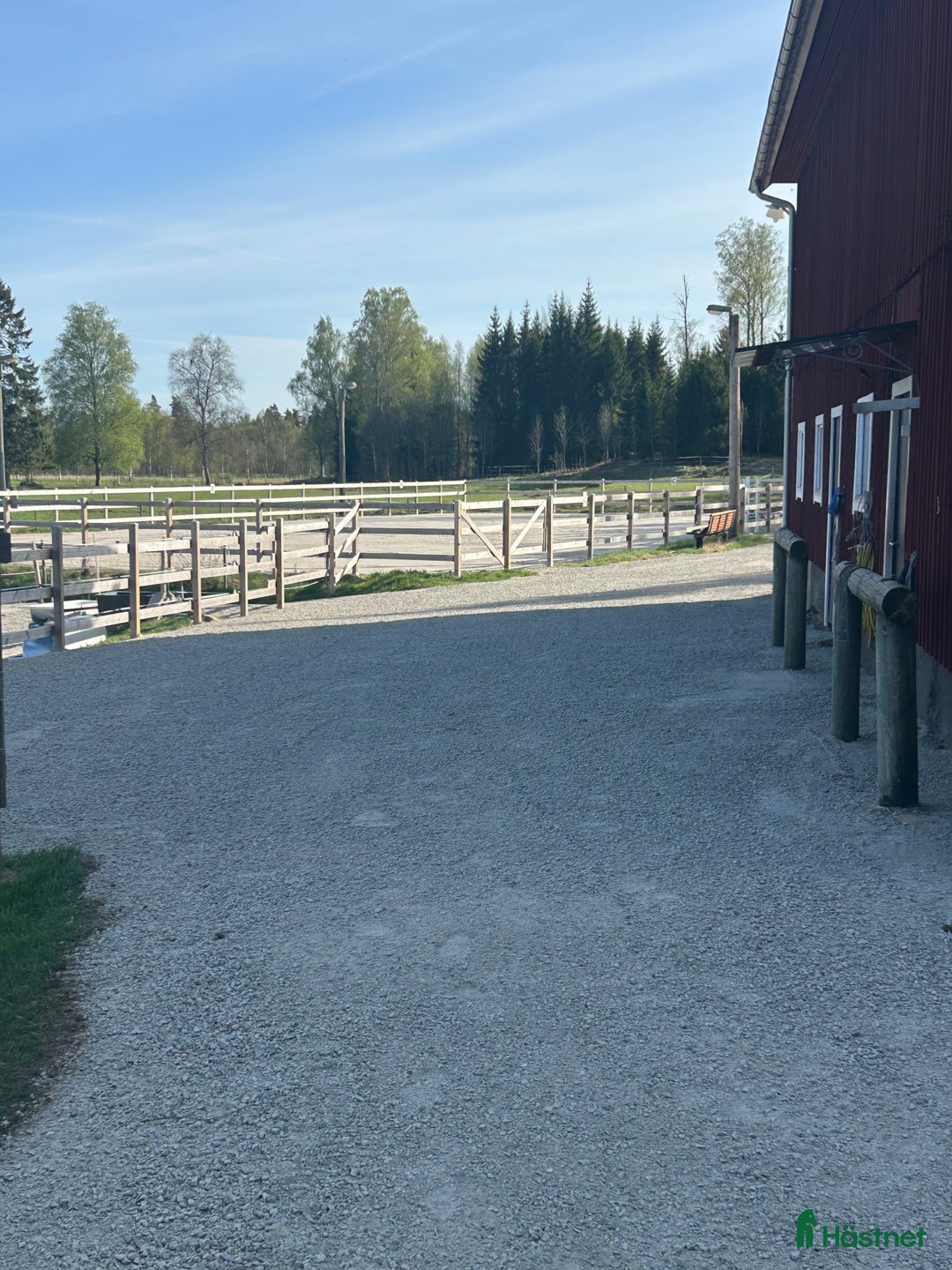  stallplats finnes: Boxplats ledig 6 km utanför Älmhult  i Älmhult - Annons 3