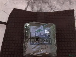 Schabrak & Vojlockar hästutrustning Set från Eskadron säljes - Annons 3