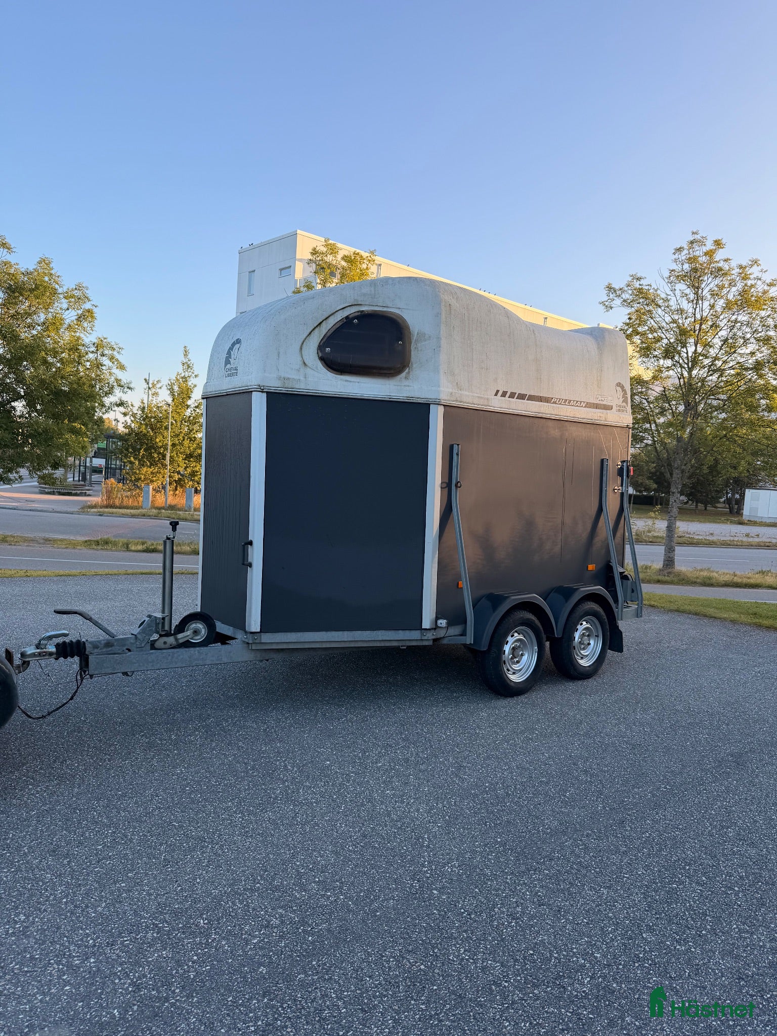 Hästtransporter  fordon & transport till salu: Cheval Liberté - Aluminiumgolv - Nybes  - Annons 1
