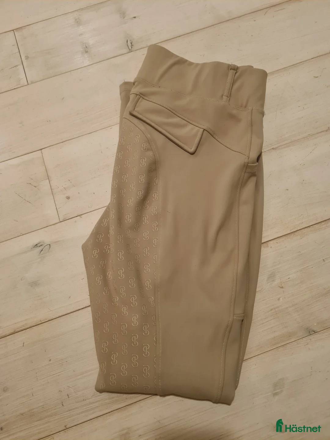 Ridbyxor ryttarutrustning till salu: Ridleggings - bytes gärna mot likadana i stl M  - Annons 3