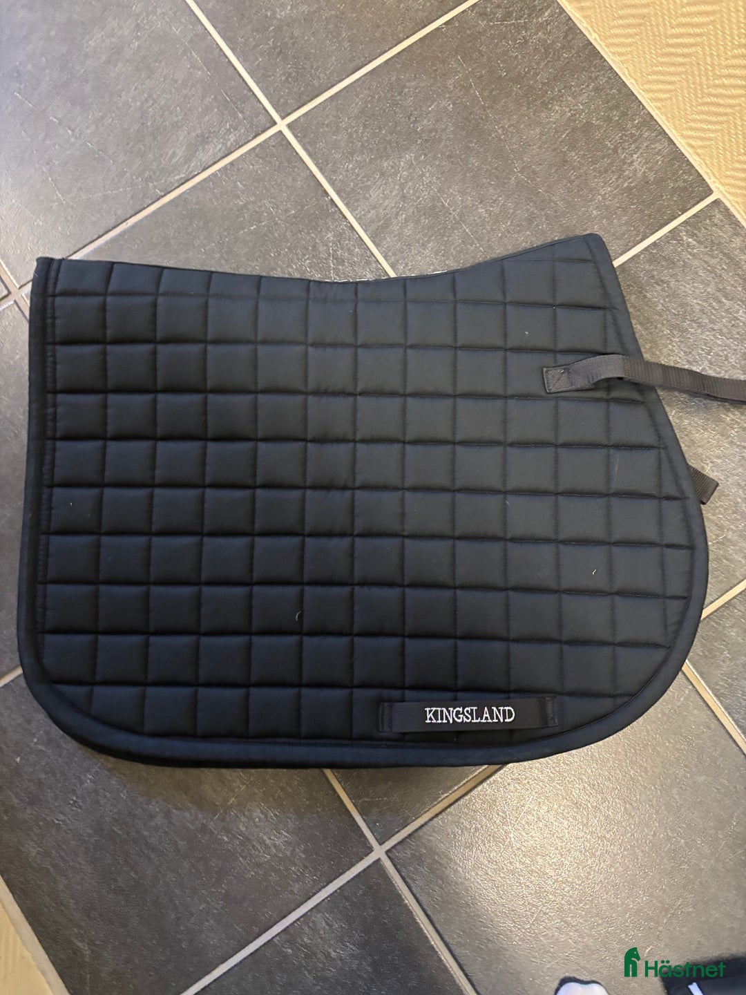 Schabrak & Vojlockar hästutrustning till salu: Kingsland schabrak i Skövde - Annons 2