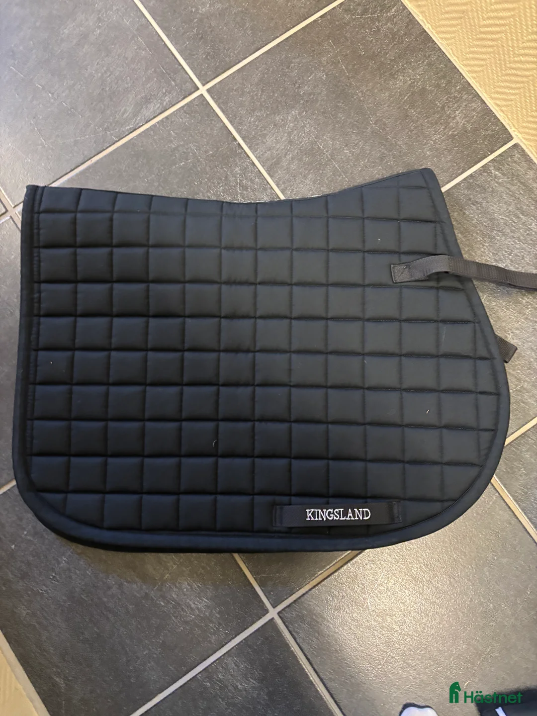 Schabrak & Vojlockar hästutrustning till salu: Kingsland schabrak i Skövde - Annons 2
