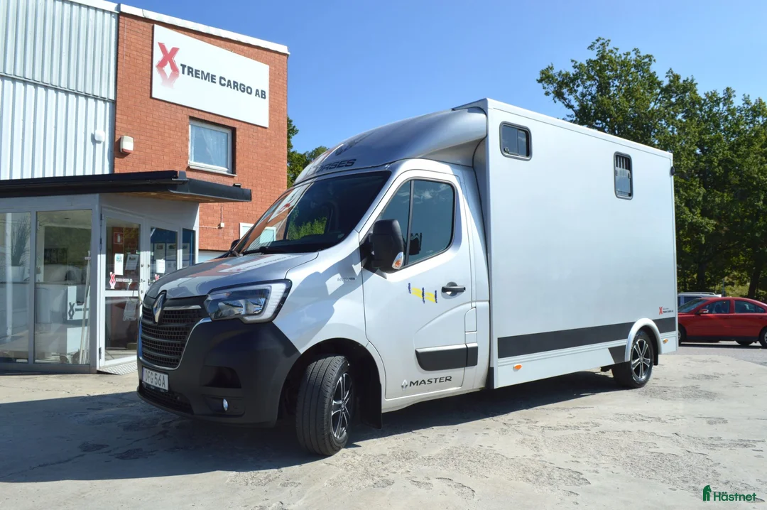 Hästlastbilar  fordon & transport till salu: Xtreme Cargo 3-sits Hästlastbil Volym Stut 3870mil - Annons 2