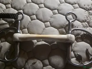 Bett hästutrustning Flippanbett , rakt gummibett - Annons 7