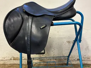 Sadlar hästutrustning Wintec hopp inkl 5 järn - Annons 7