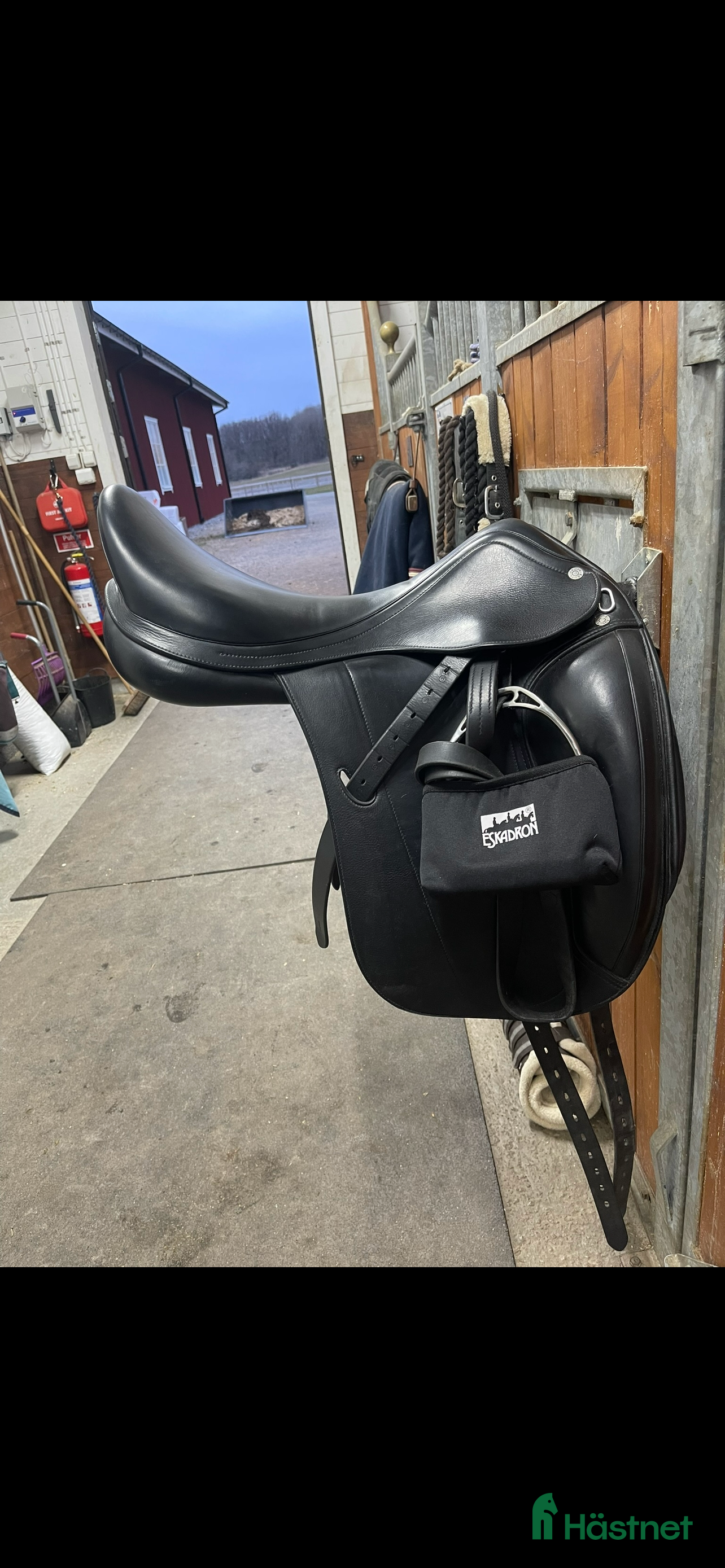 Sadlar hästutrustning till salu: Equipe Emporio Dressyrsadel  i Östersund - Annons 22