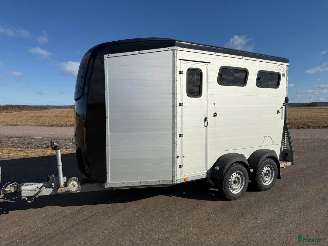 Hästtransporter  fordon & transport till salu: Böckmann Portax LSR -21 i Borlänge - Annons 2