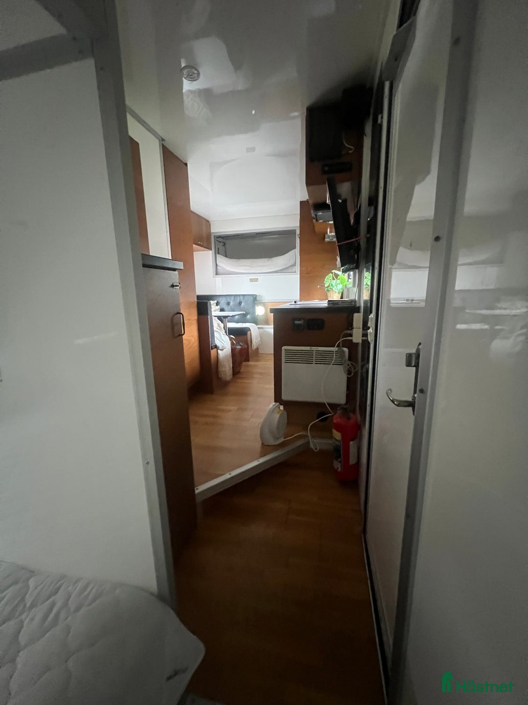 Hästlastbilar  fordon & transport till salu: Hästlastbil med stor bodel i Motala - Annons 27