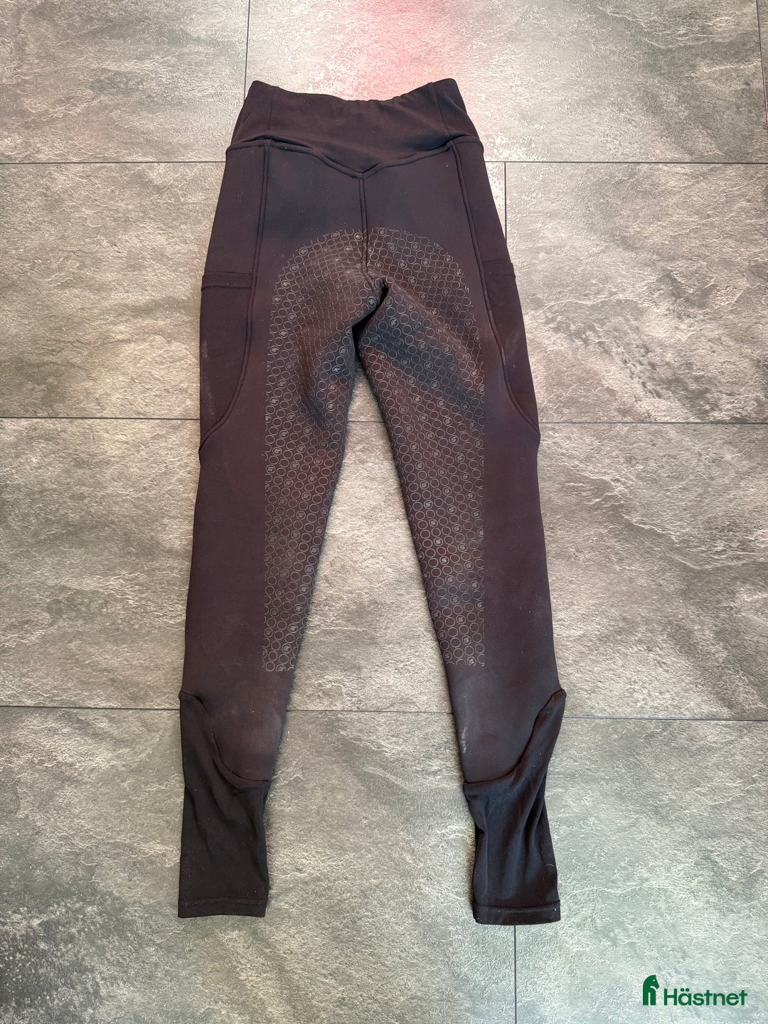 Ridbyxor ryttarutrustning till salu: Ridbyxor + hoodie  i Halmstad - Annons 9