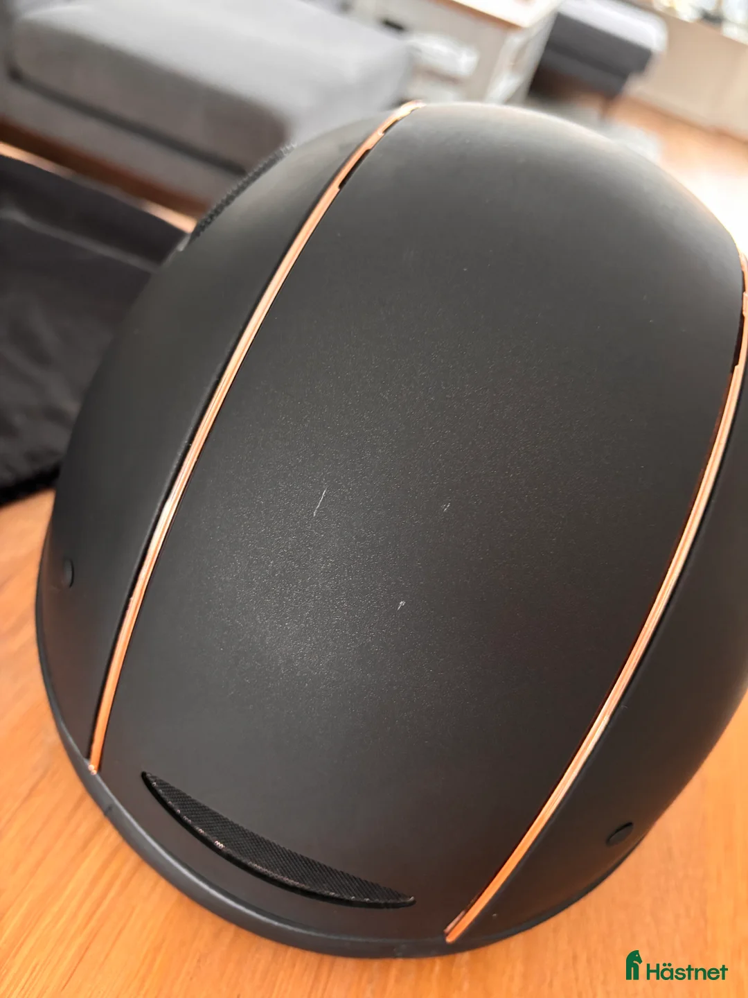 Hjälmar ryttarutrustning till salu: One K ridhjälm i Ringarum - Annons 8